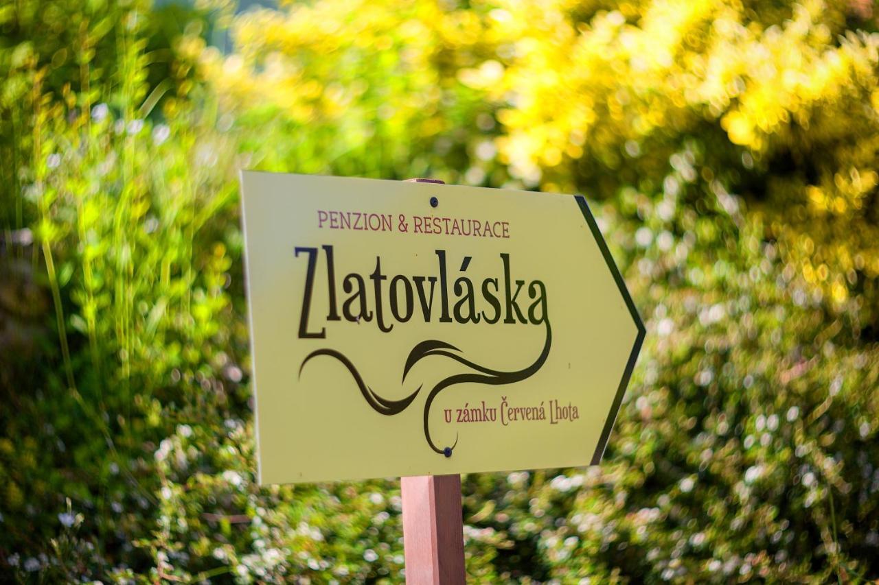 Penzion A Restaurace Zlatovlaska U Zamku Cervena Lhota Jizna エクステリア 写真